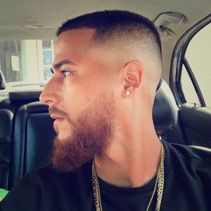 Meet your Posher, Luis